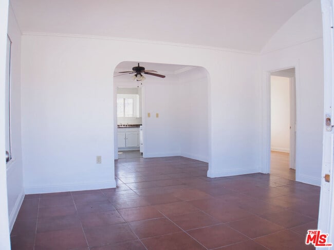 Foto del edificio - 540 W 107th St