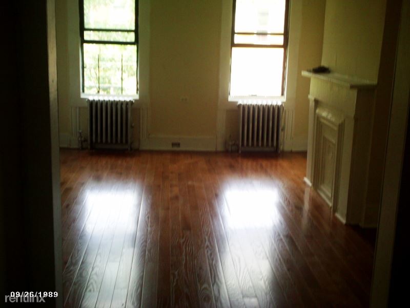 Primary Photo - 454 Seneca Ave