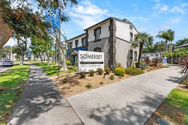 Building Photo - Somerset Apartments