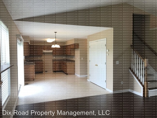 Building Photo - 3 br, 2.5 bath House - 245 Hollytree Drive,