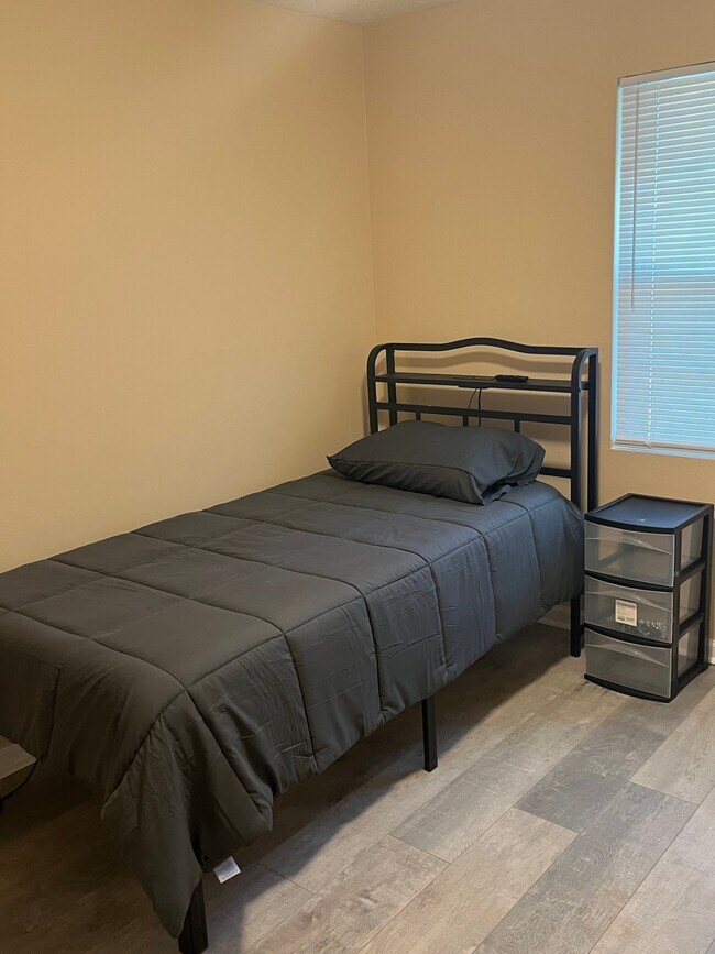 Foto del edificio - 1016 Flamingo Dr