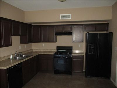 Building Photo - 14307 Pancho Gonzalez Ct
