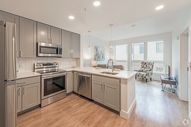 Chestnut Commons Apartments Providence Ri Apartments Com