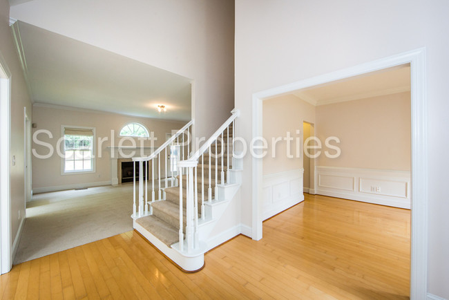 Foto del edificio - 13808 Ballantyne Meadows Dr