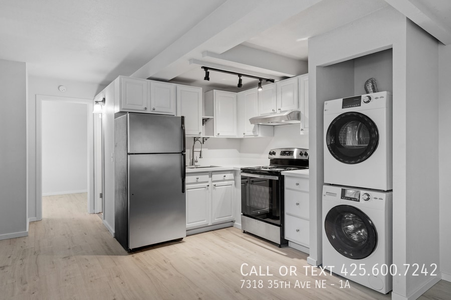 Primary Photo - 7318 35th Ave NE