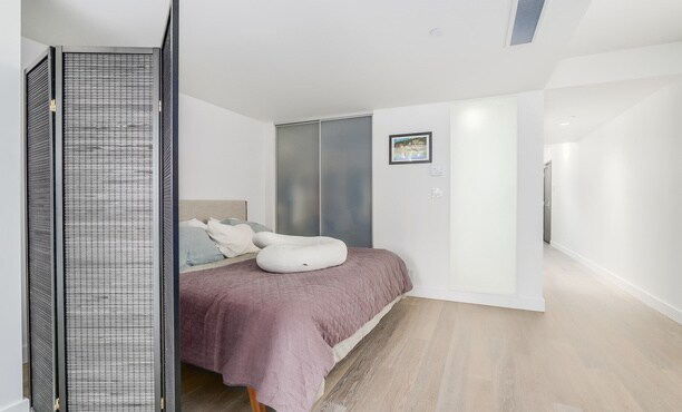 Photo du bâtiment - 1477 W Pender St