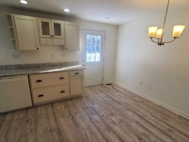 Foto del edificio - 112 Front St