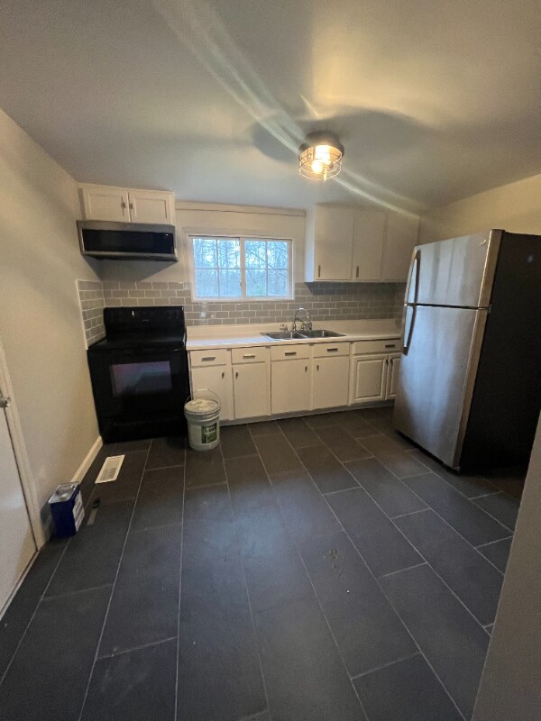 Foto del edificio - 273 Lincoln Heights Rd