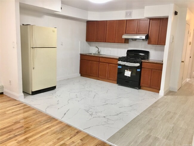 Building Photo - 223-06 56th Ave