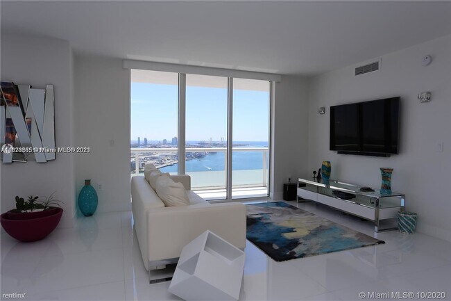 Building Photo - 3 br, 2 bath Condo - 50 Biscayne Blvd Apt ...