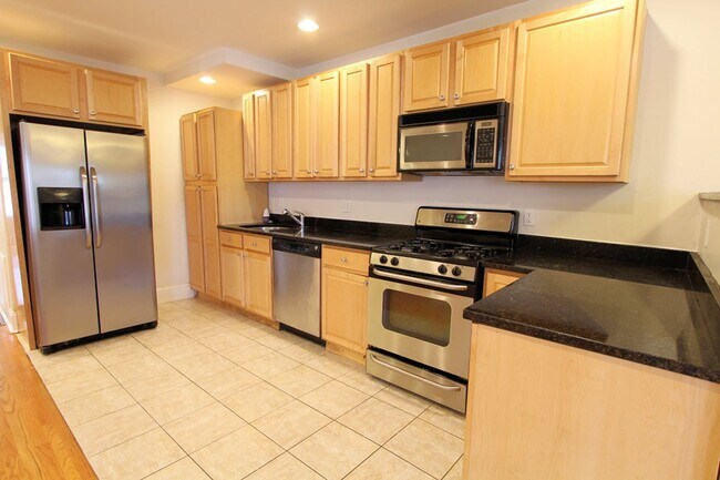 Building Photo - 25 Aspinwal Ave., #1, Brookline