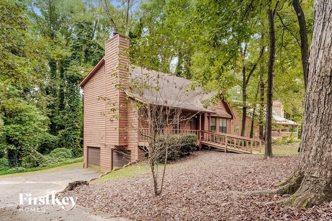 Building Photo - 3418 Chastain Trce NE