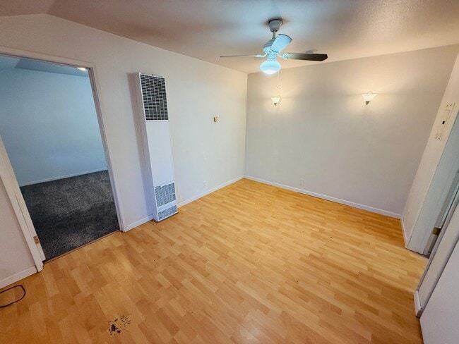 Foto del edificio - 940 Merced Ave