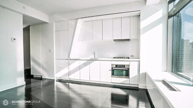 Building Photo - 0 bedroom in NEW YORK NY 10006