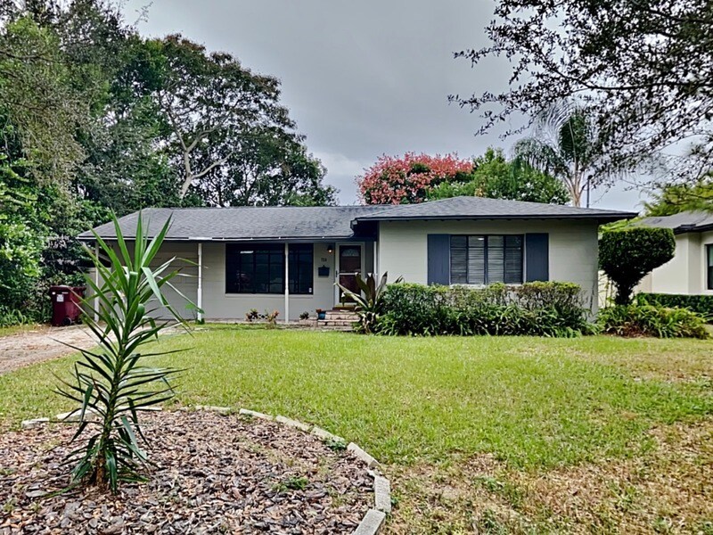 Primary Photo - 729 Mayfair Cir