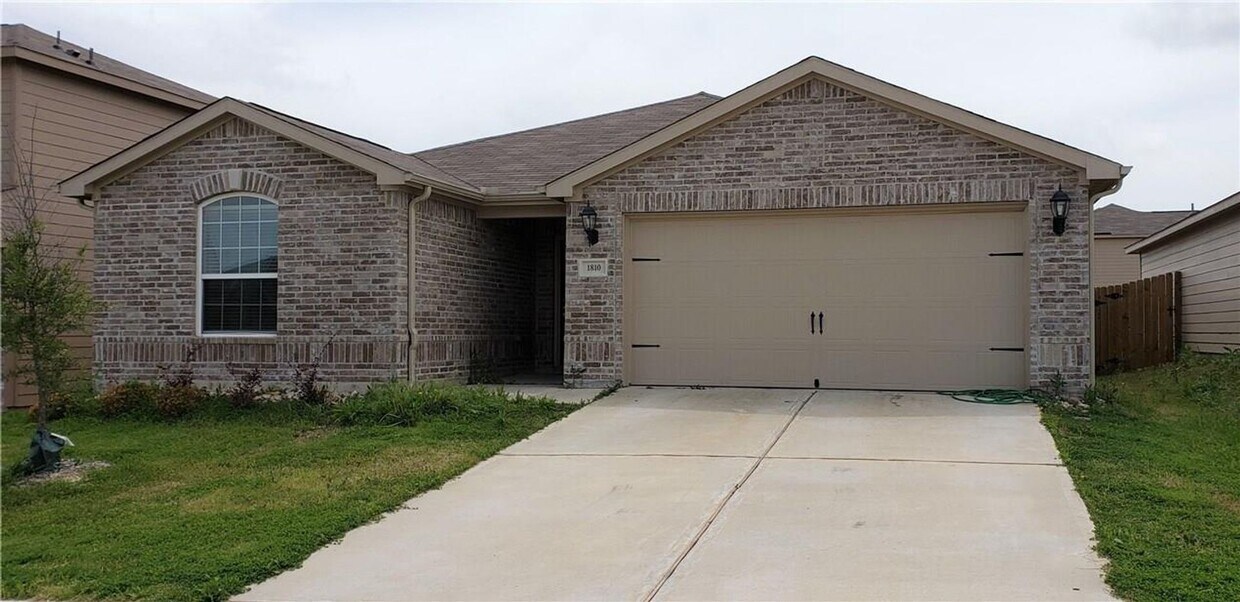 Foto principal - 1810 Clegg St