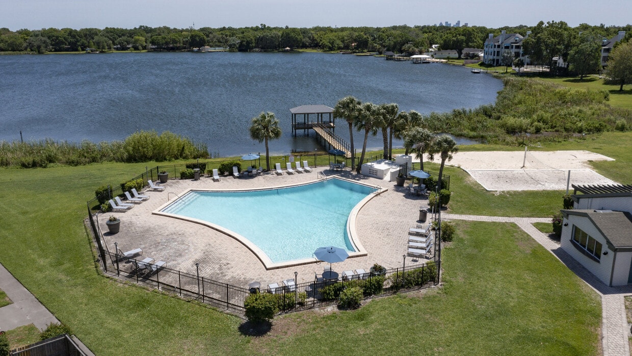 Hamilton Point on Egypt Lake Rentals in Tampa at 6900 Concord Dr Tampa
