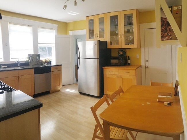 Photo - 52 Dimick St Townhome