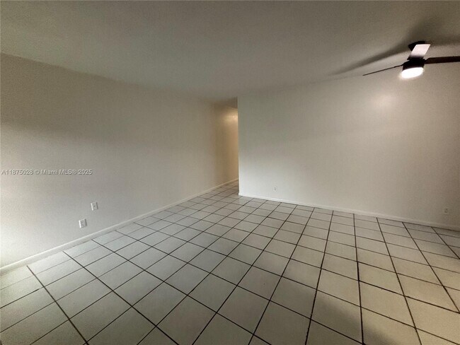 Foto del edificio - 3203 NW 5th Terrace