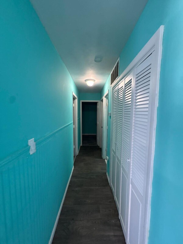 Foto del edificio - 102 Melvin Dr