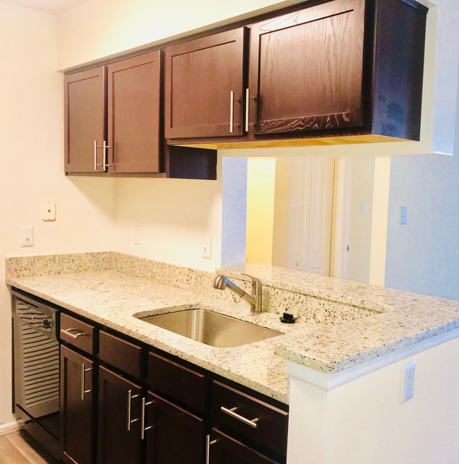 Building Photo - Reflections at Virginia Beach