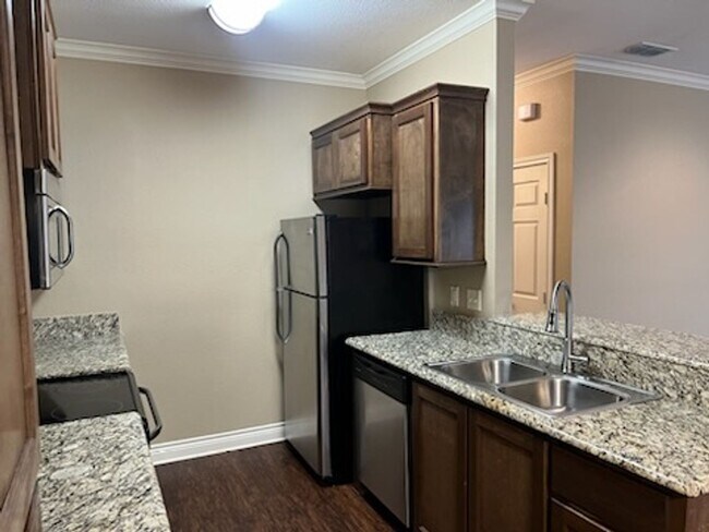 Foto del edificio - 3928 Mobley Cir