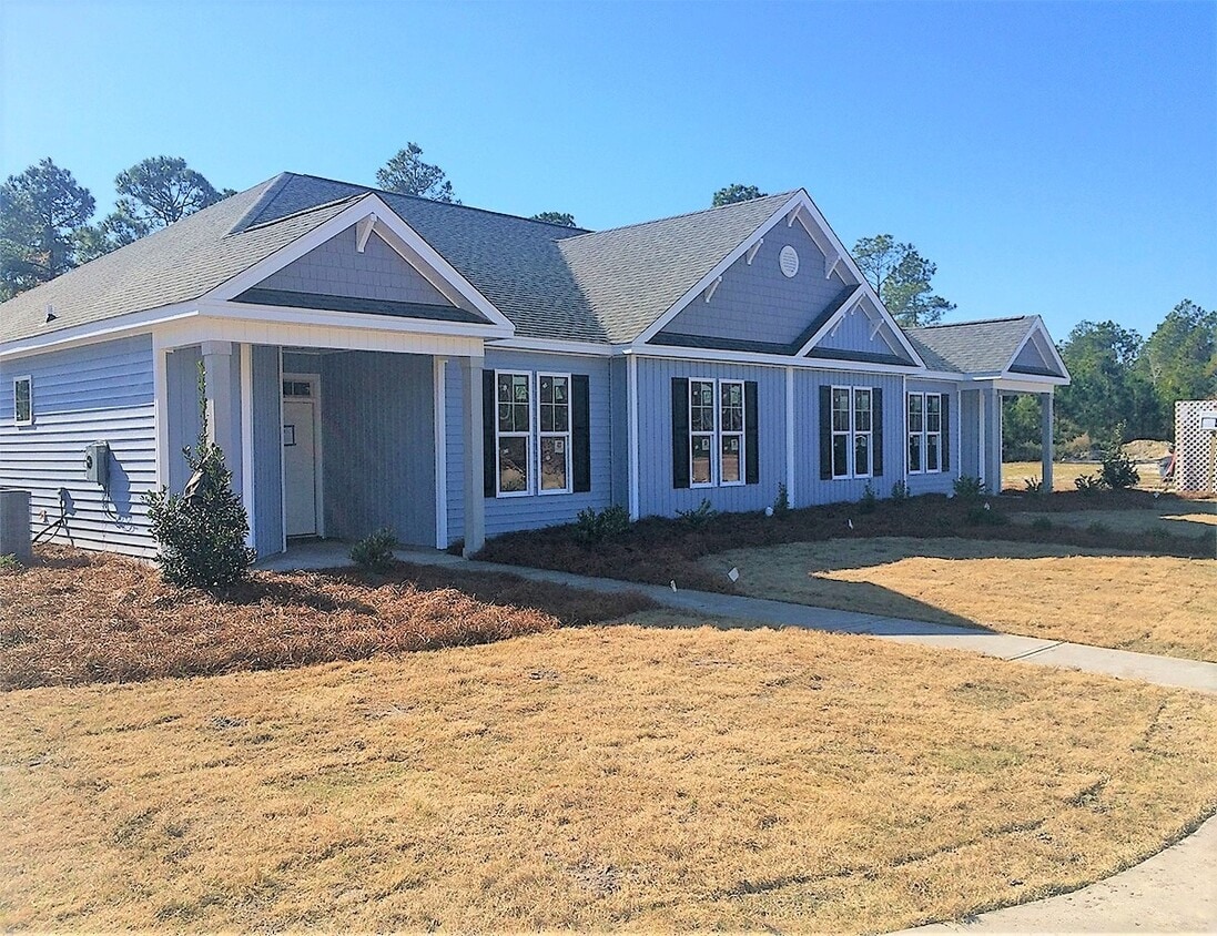 79 Highland Forest Cir 1, Shallotte, NC House Rental in Shallotte