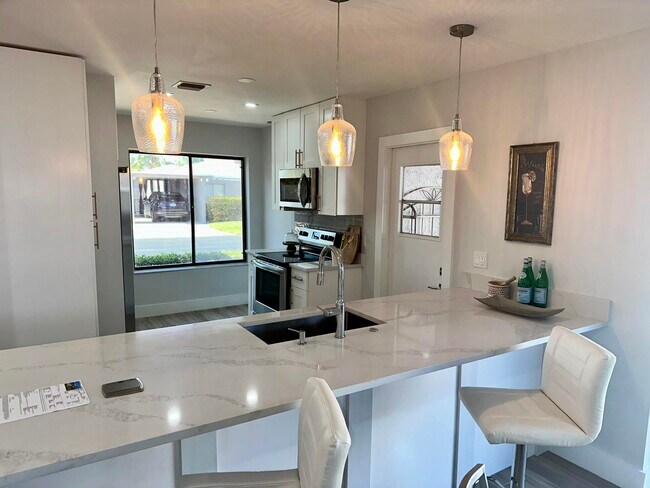 Foto del edificio - 14820 Wildflower Ln