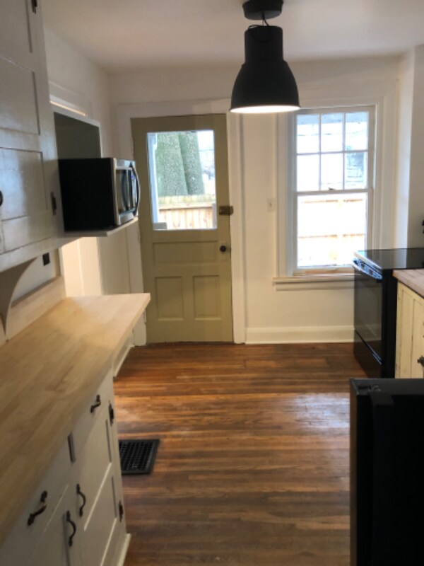 Foto del edificio - 1614 Andover Rd