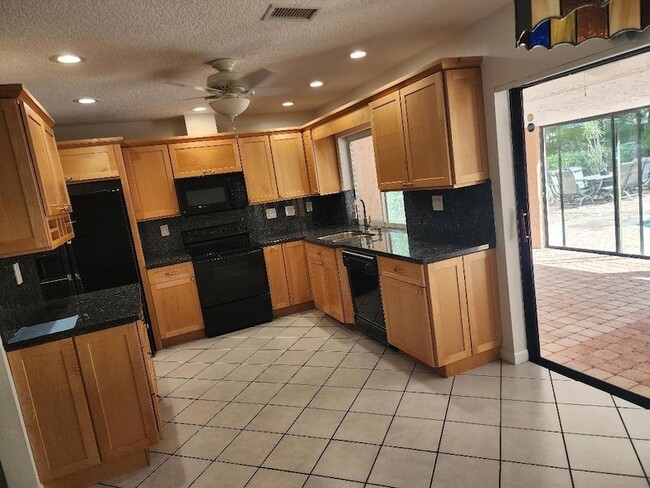 Photo - 8280 NW 5th St House