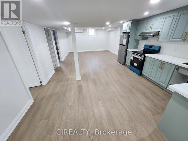 Building Photo - 268 BONNIEGLEN BOULEVARD