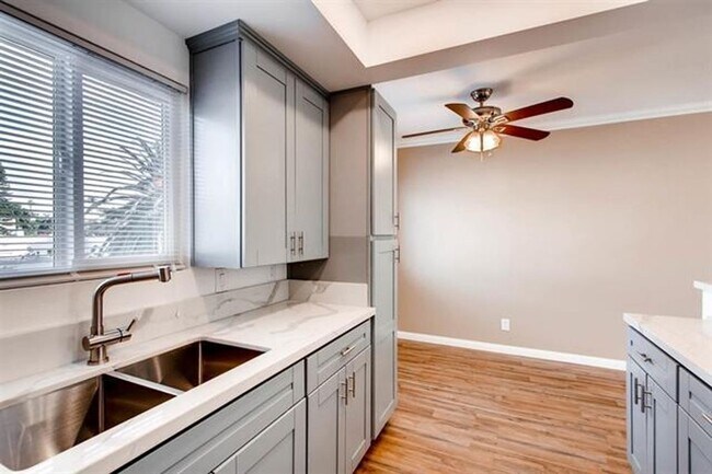 Foto del edificio - 4425 Louisiana St