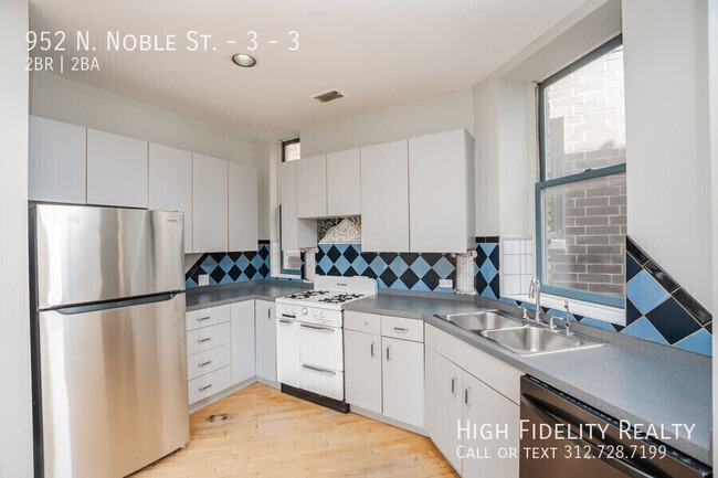 Building Photo - 952 N Noble St