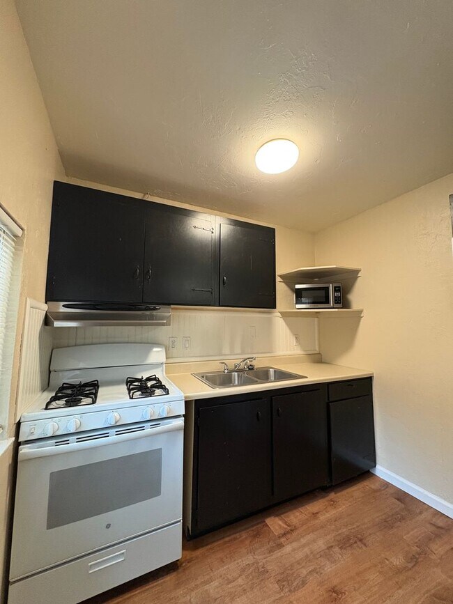 Foto del edificio - 22789 Foresthill Rd