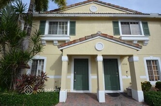 Building Photo - 5958 London Ln