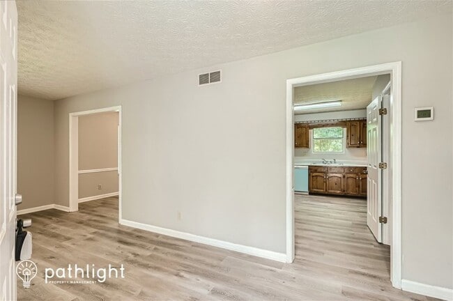 Building Photo - 3699 Bomar Rd, Douglasville, GA, 30135