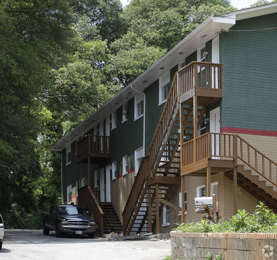 Building Photo - Holderness Street Apts