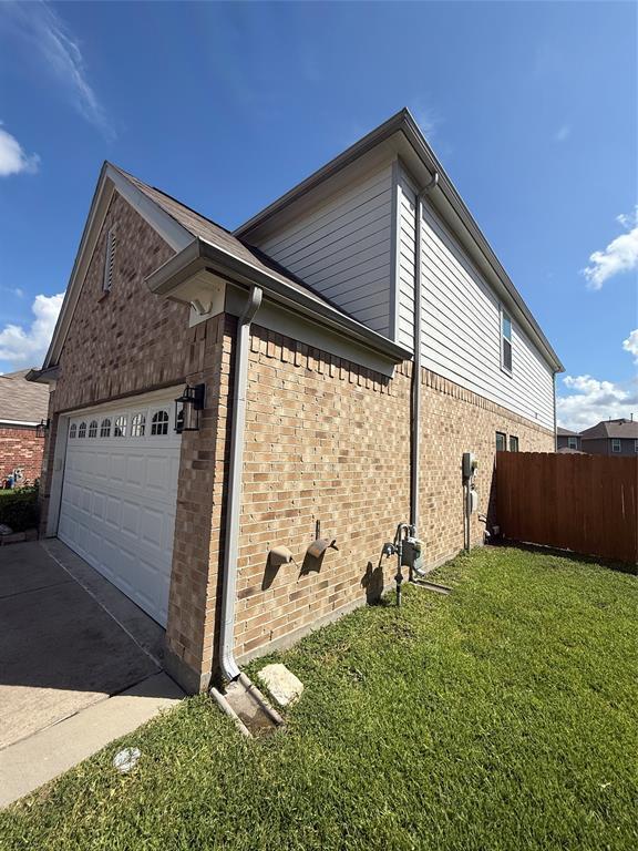 Building Photo - 18306 Fresh Air Ct