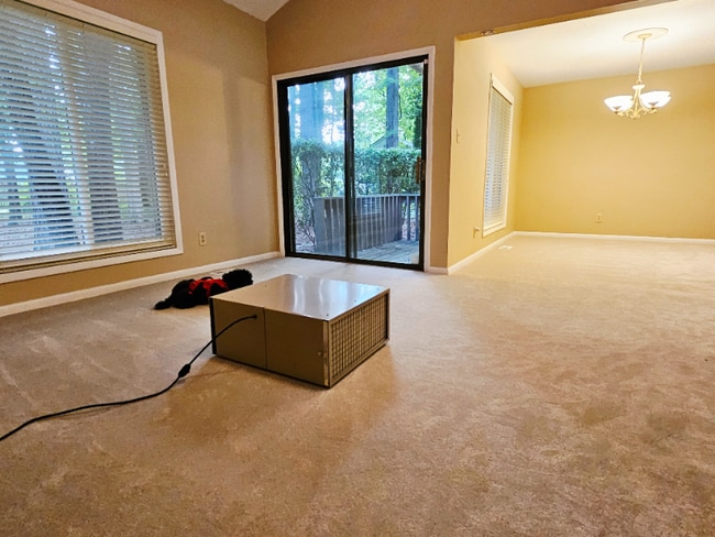 Building Photo - 465 Pebble Creek Dr