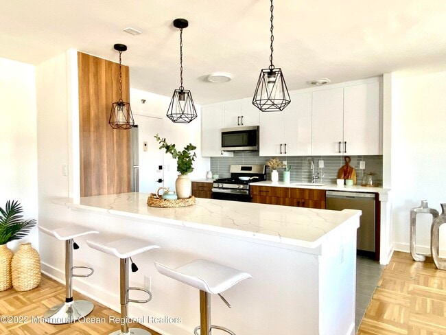 Foto del edificio - 122 Bodman Pl