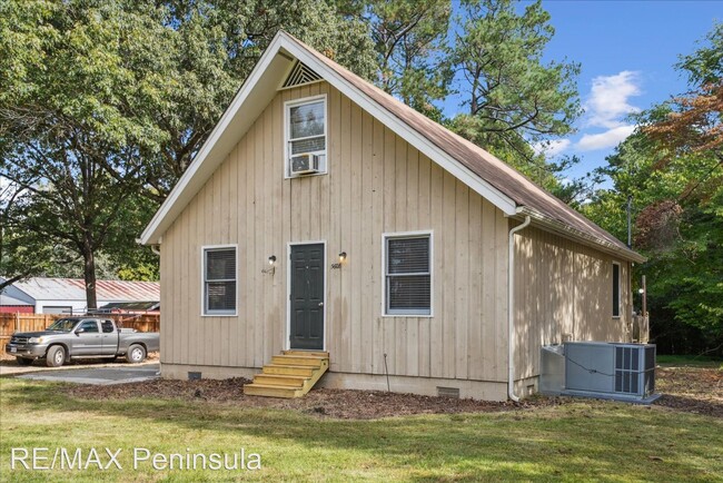 Building Photo - 2 br, 1 bath House - 5608 Mooretown Road