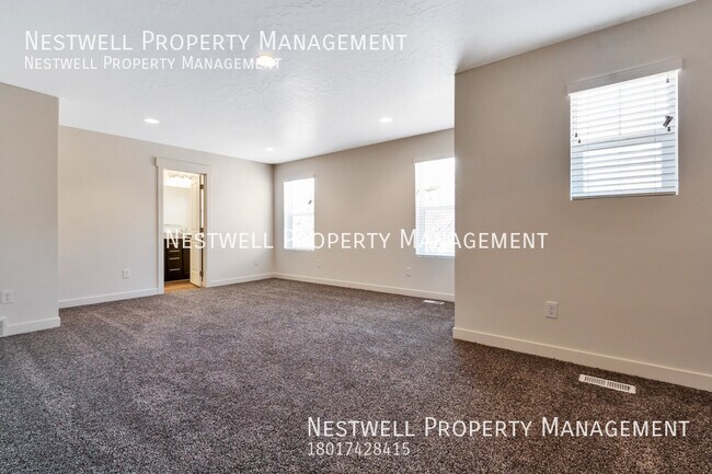 Foto del edificio - Lovely 4-bed Townhome in Lehi