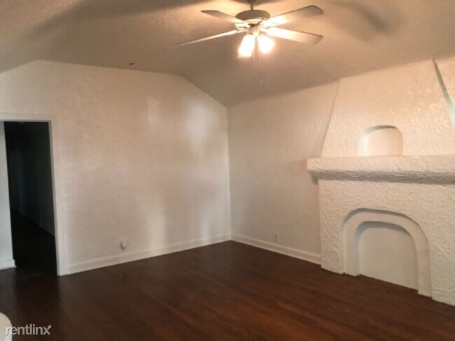 Building Photo - 2 br, 1 bath House - 905 N Stanley Ave