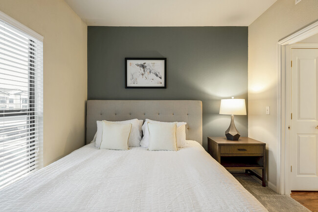 Foto del edificio - 715 W Slaughter Ln