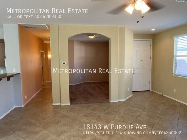 Foto del edificio - 18143 W Purdue Ave