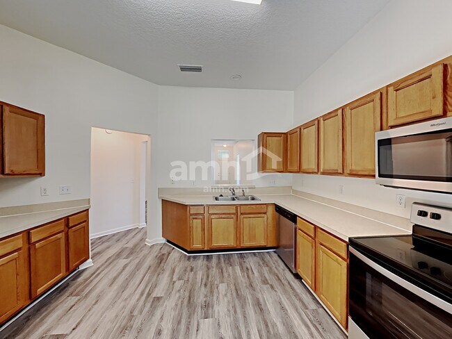 Foto del edificio - 4014 Pebble Brooke Circle South