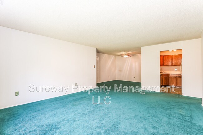 Foto del edificio - 4607A Aberdeen Dr