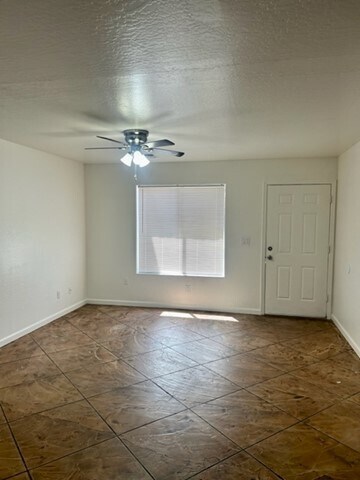 Building Photo - 1022 N Colorado St