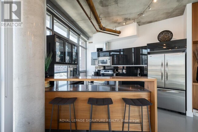 Photo du bâtiment - 33 Mill St