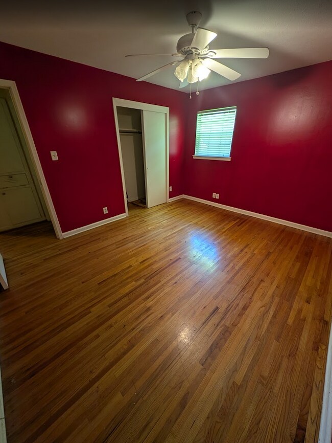 Foto del edificio - 530 Avondale Rd